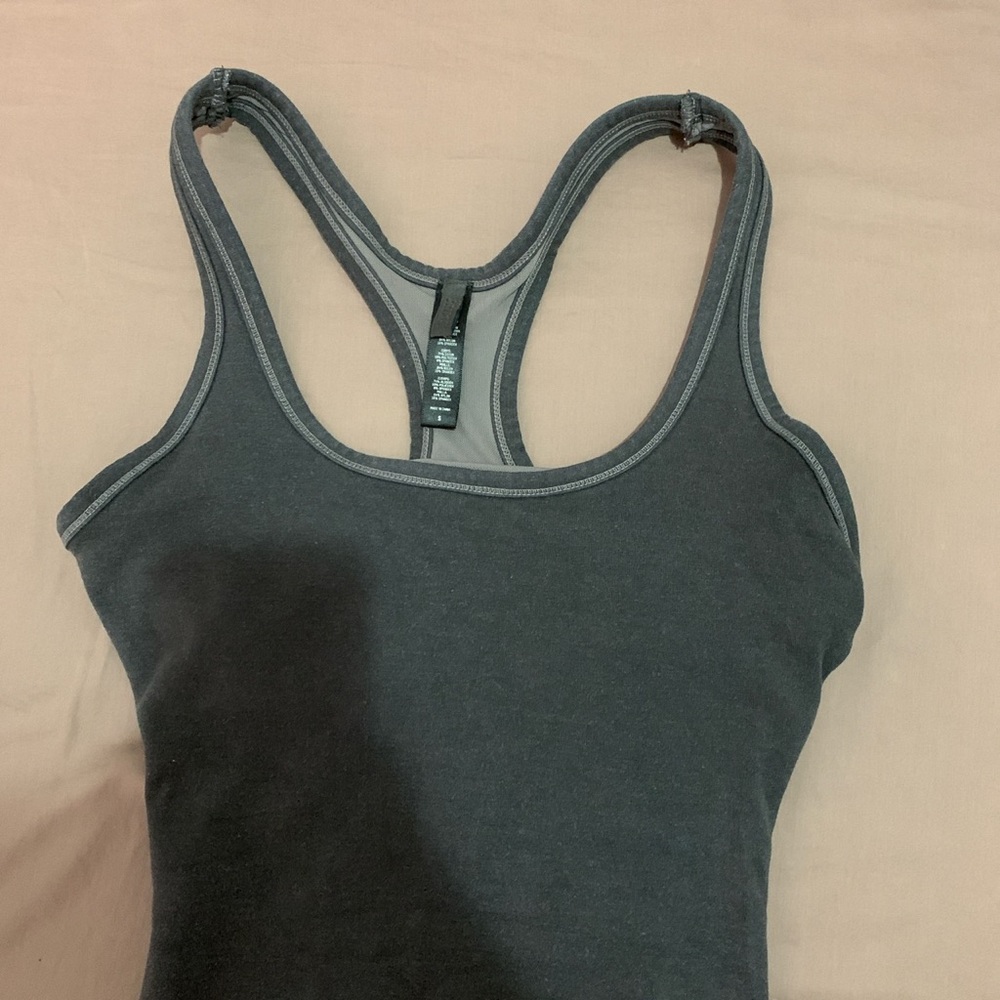 Skims outdoor mid thigh bodysuit - Picture 3 of 4